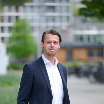 Max Hinlopen