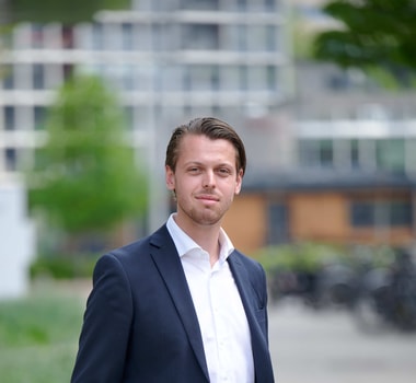 Max Hinlopen